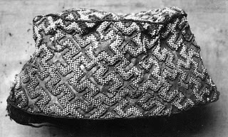 Capiello caballero, 1284 AD, Spain, Alfonso X., Pidal: "Las Cantigas la vida en el s. XIII según la representación iconografica"