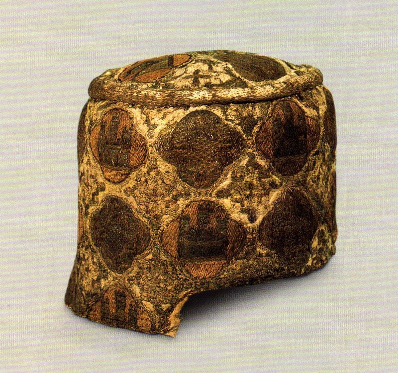 Capiello caballero, 1274 AD, Spain, don Felipe, Vestiduras ricas