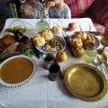 volny-cas-jidlo-nadivane-kure-s-citronovou-omackou-a-mandlovym-mlekem.jpg