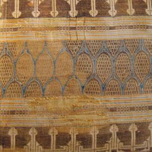 17-pellote-de-leonor-de-castilla-reina-de-aragon-1244-detalle.jpg