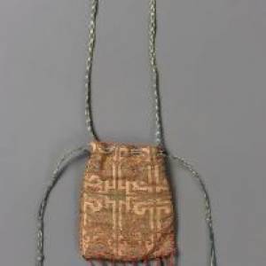 25-hispano-moresque-13th.c.silk-gold-metallic-thread.jpg